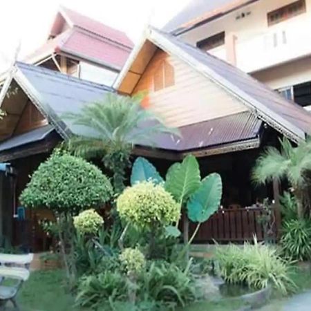 Little Home Guesthouse Chiang Mai Exterior foto