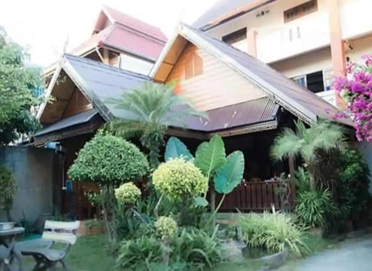 Little Home Guesthouse Chiang Mai Exterior foto